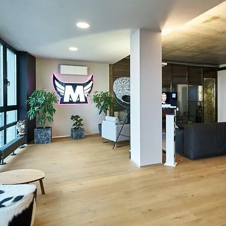 Helen Apartment *