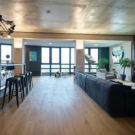 Helen Apartment